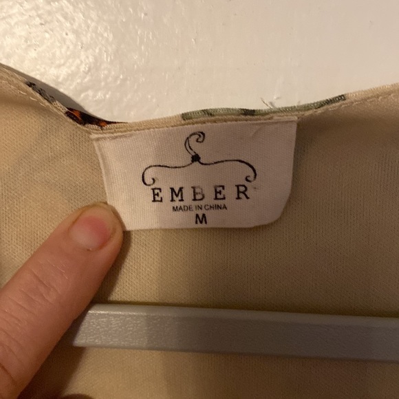 Ember Top - Picture 3 of 4
